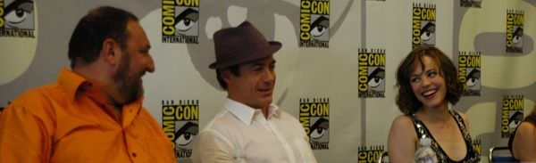 Sherlock Holmes movie press conference comic-con - Joel Silver, Robert Downey Jr and Rachel McAdams (3).jpg